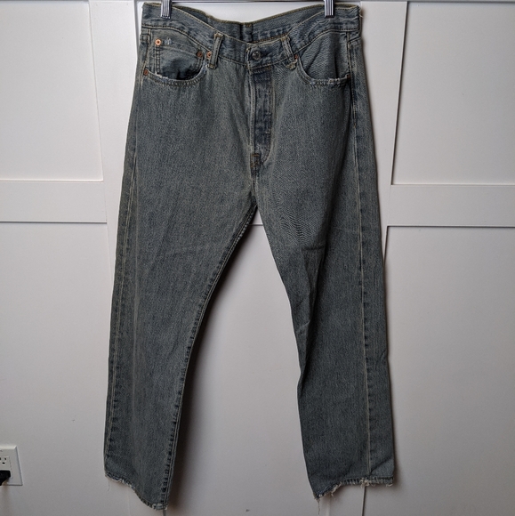 Levi's denim for men - Picture 1 of 8